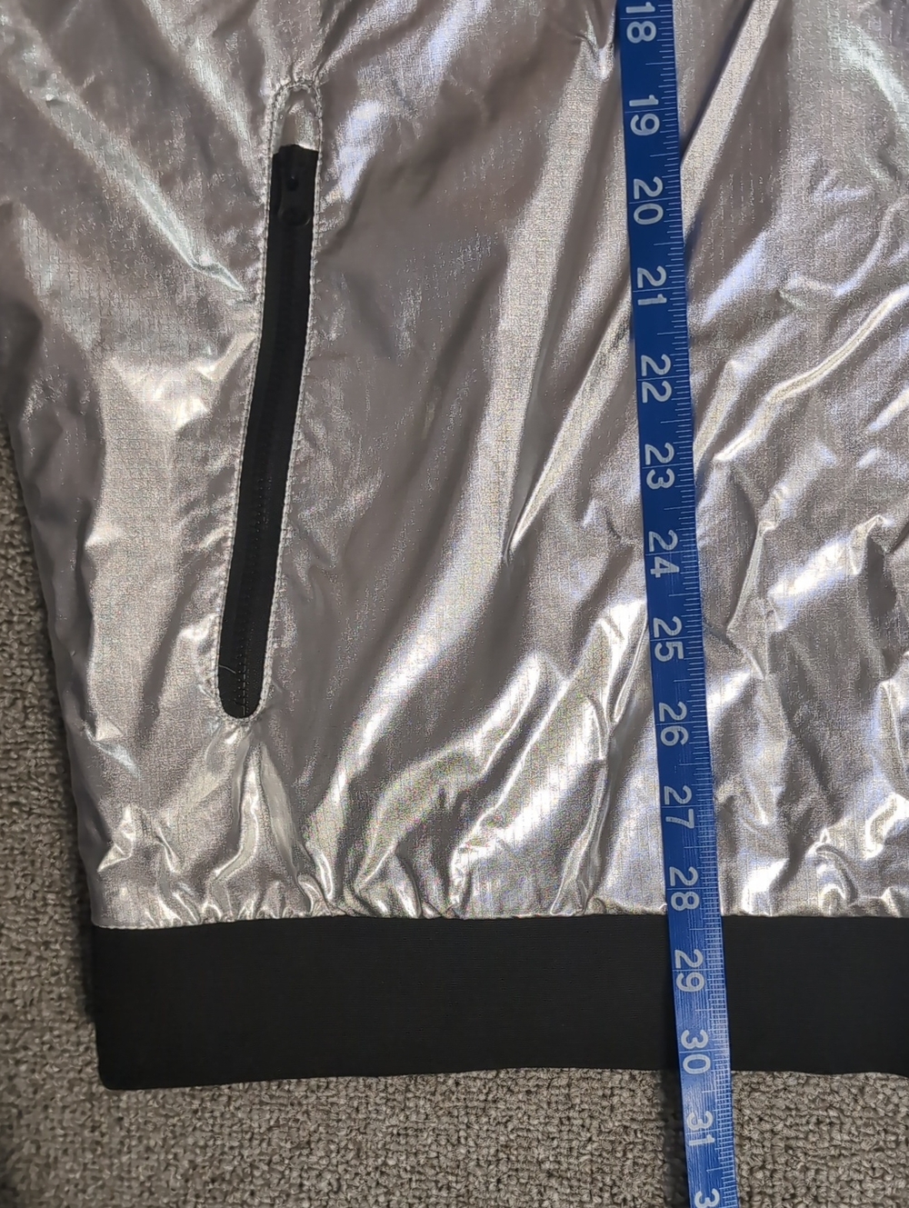 Nike Metallic Windrunner Jacket Size XXL Chrome & Black Reflective - Picture 14 of 14